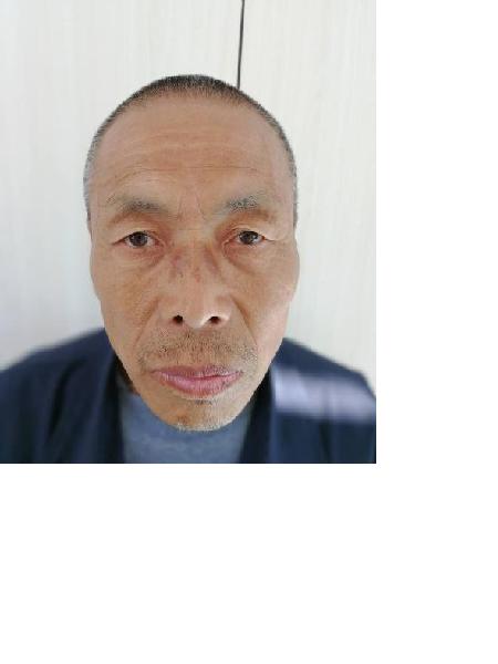 流浪人员张志鑫照片，让爱回家