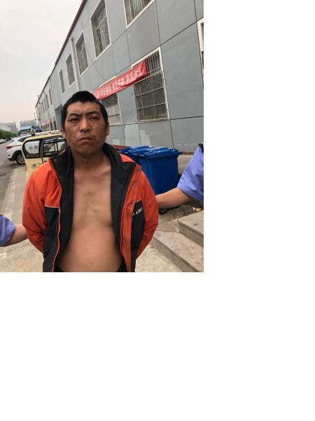 流浪人员李云祥照片，让爱回家