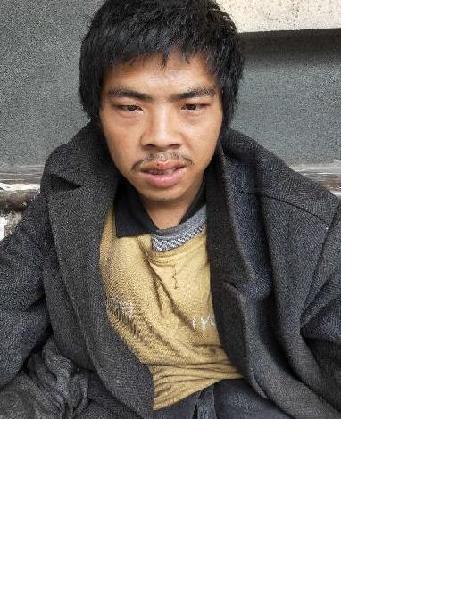 流浪人员蒙秉梦照片，让爱回家