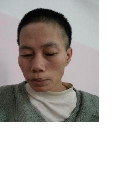流浪人员救助女121226照片，让爱回家