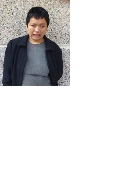 流浪人员韩荷照片，让爱回家