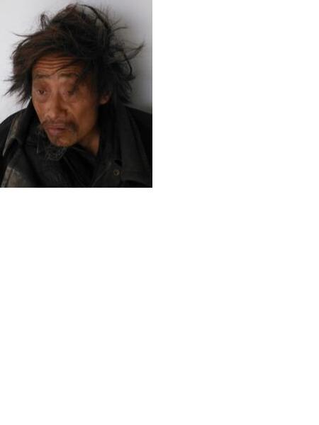 流浪人员无名男照片，让爱回家