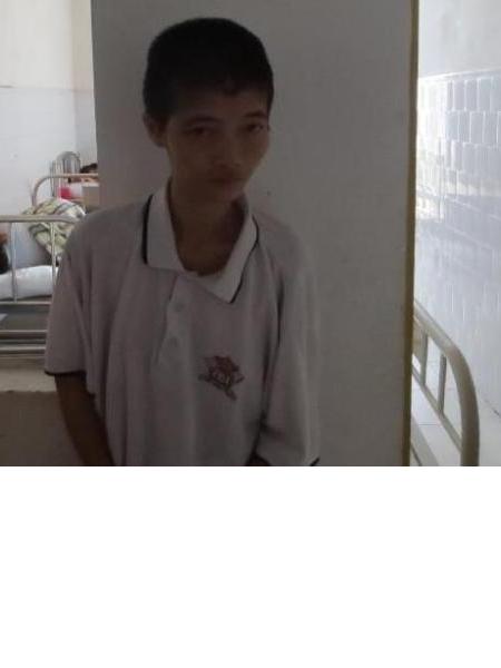 流浪人员流浪45照片，让爱回家