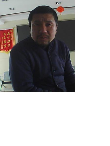 流浪人员新都汇男照片，让爱回家