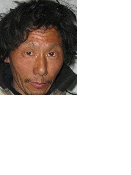 流浪人员安沿河照片，让爱回家