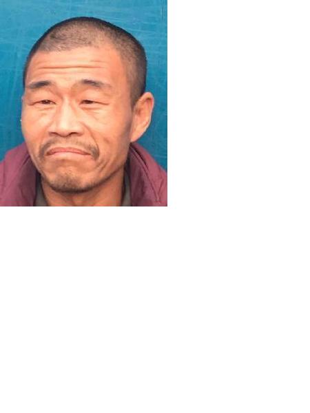 流浪人员李天赐照片，让爱回家
