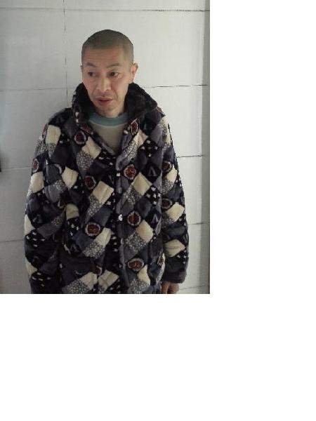 流浪人员无名氏29照片，让爱回家