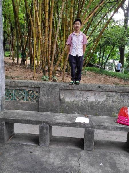 失踪人员邱先才照片，让爱回家