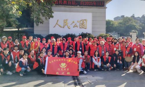 情暖深秋，爱伴夕阳！南昌市让爱回家志愿者协会携手优年生活养老院开展游园活动