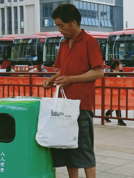 流浪人员无名氏照片，让爱回家