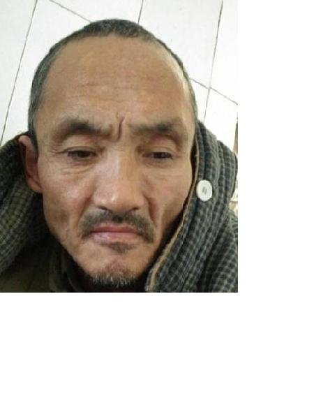 流浪人员政长发照片，让爱回家