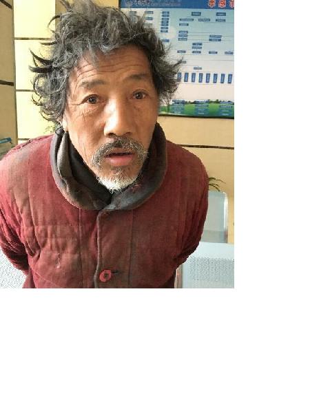 流浪人员无名男照片，让爱回家