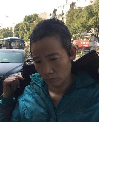 流浪人员无名氏6照片，让爱回家