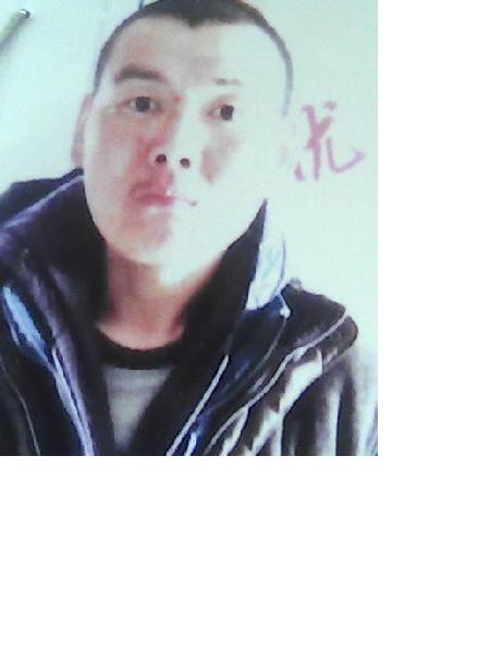 流浪人员流浪男照片，让爱回家