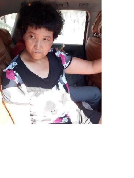 流浪人员王小妹照片，让爱回家