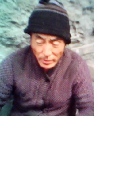 流浪人员无名男照片，让爱回家