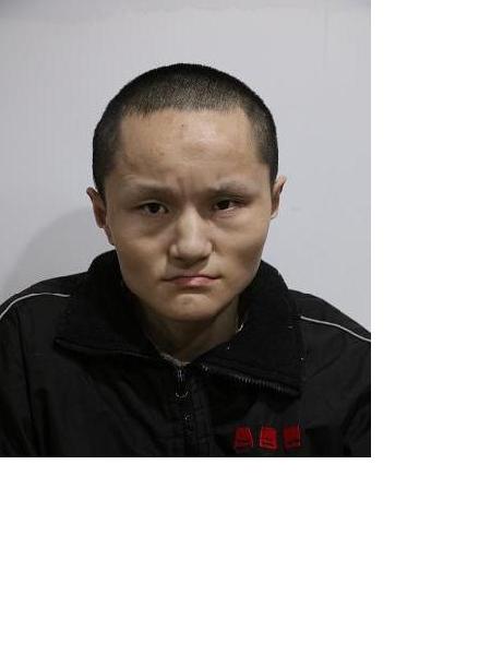 流浪人员岳勇华照片，让爱回家