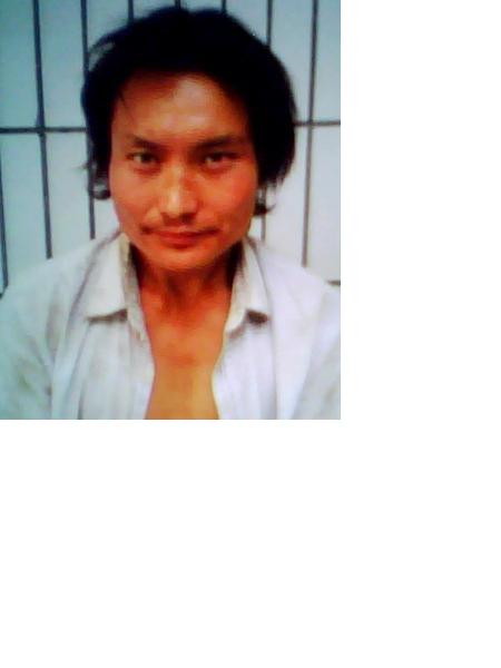 流浪人员李大才照片，让爱回家