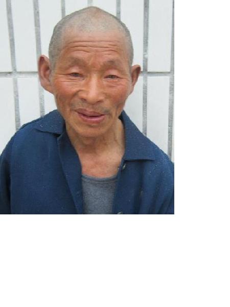 流浪人员无名男101号照片，让爱回家
