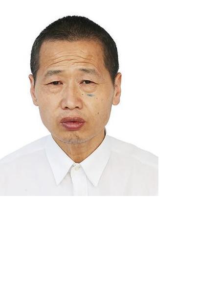 流浪人员李斌照片，让爱回家