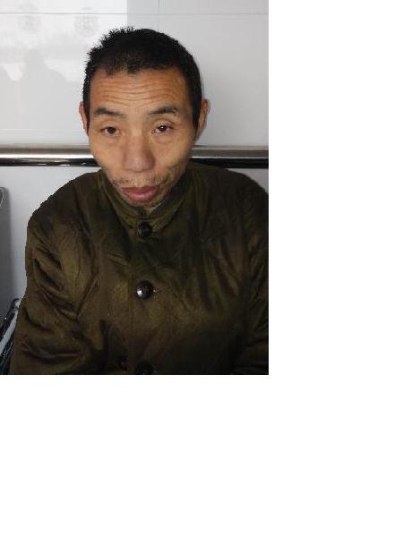 流浪人员孝救014照片，让爱回家