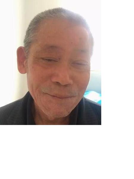 流浪人员胡茂树照片，让爱回家