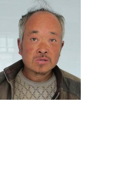 流浪人员张永刚照片，让爱回家