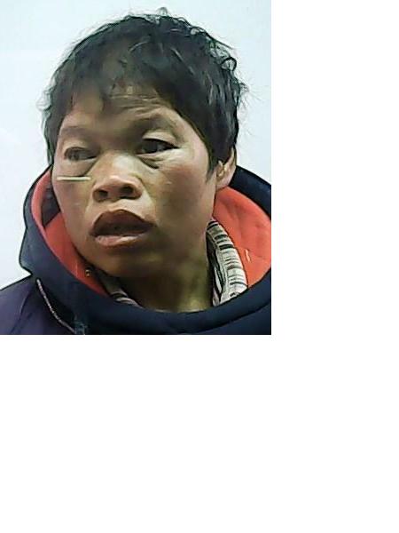 流浪人员潭俊奇照片，让爱回家