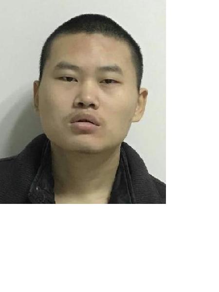流浪人员孙一帆照片，让爱回家