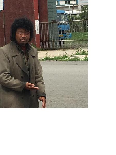 流浪人员无名氏8照片，让爱回家