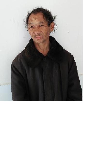 流浪人员无名氏61洪康胜照片，让爱回家