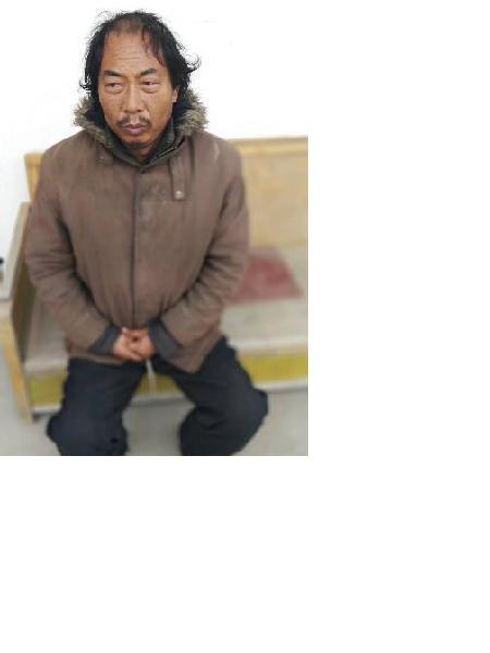 流浪人员袁志谦照片，让爱回家