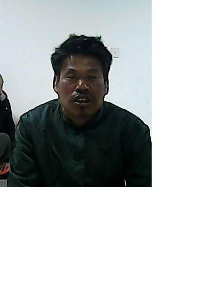 流浪人员联华超市无名男照片，让爱回家