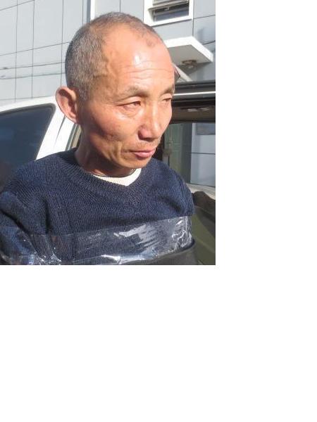 流浪人员孙超照片，让爱回家