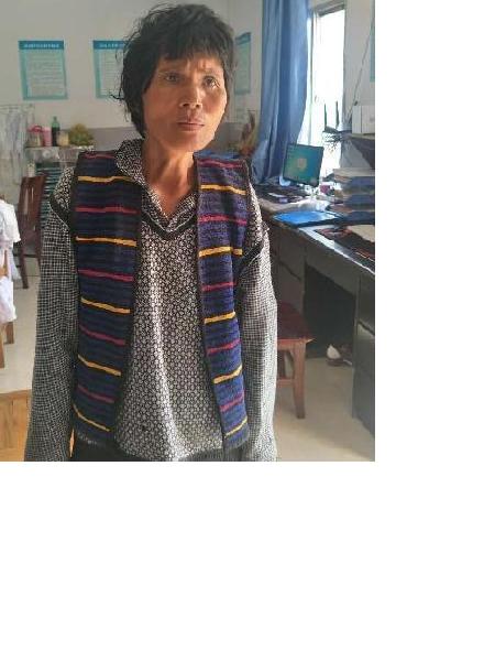 流浪人员无名氏女照片，让爱回家
