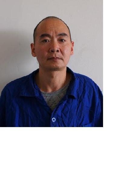 流浪人员赵强照片，让爱回家