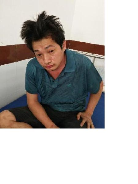 流浪人员陈育强照片，让爱回家