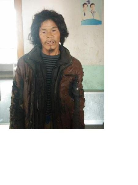 流浪人员无名氏10照片，让爱回家
