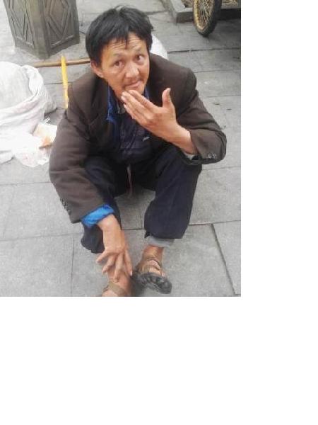 流浪人员无名氏170706照片，让爱回家