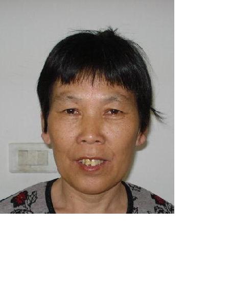 流浪人员救康馨007照片，让爱回家