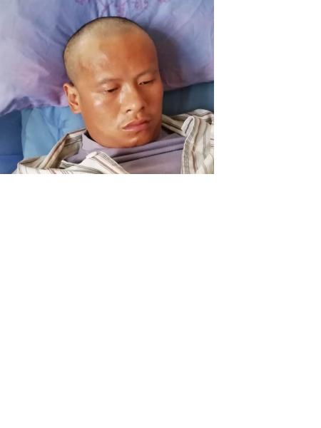流浪人员廖科林照片，让爱回家