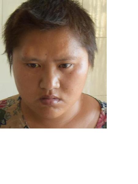 流浪人员流浪女照片，让爱回家