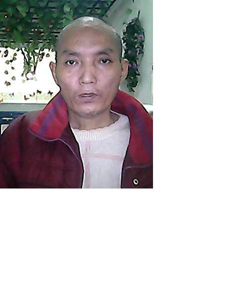 流浪人员救助男张海学照片，让爱回家