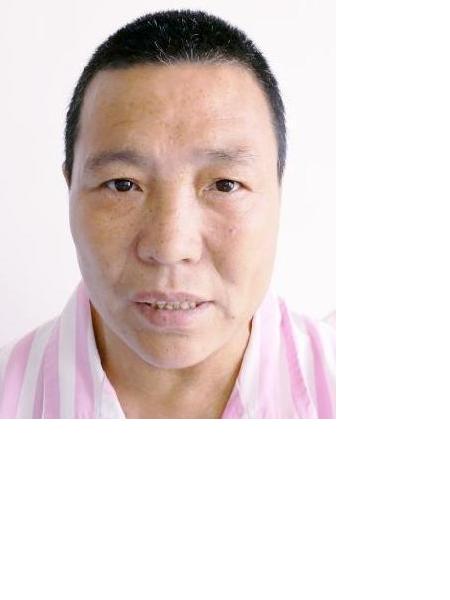 流浪人员林校路照片，让爱回家