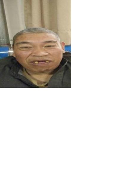 流浪人员于哲照片，让爱回家