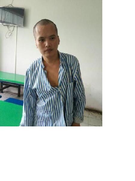 流浪人员大亚湾男21照片，让爱回家