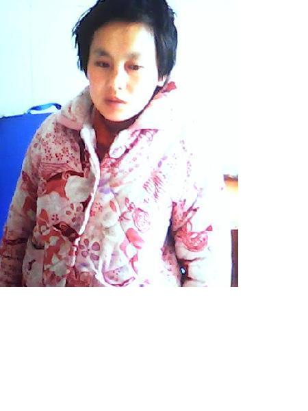 流浪人员无名女照片，让爱回家