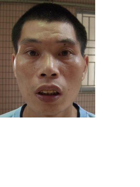 流浪人员付康照片，让爱回家