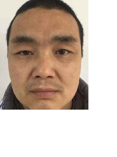 流浪人员郭金桥照片，让爱回家