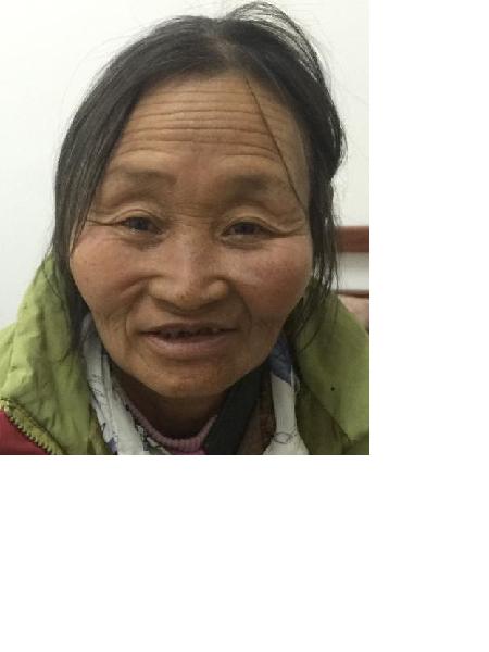 流浪人员无名女照片，让爱回家